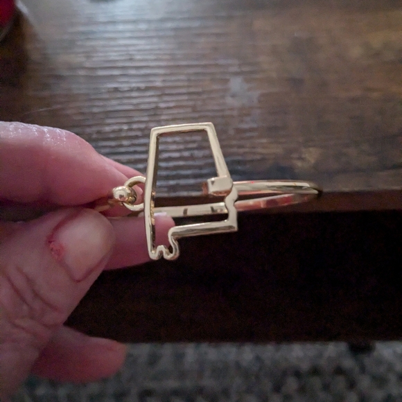 Alabama i State Outline Bracelet - Picture 1 of 2